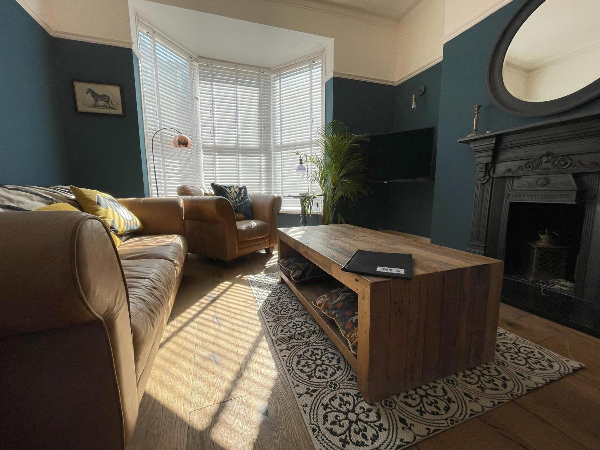 Stylish 5-Bedroom House Near Tunnels Beach Ilfracombe Kültér fotó